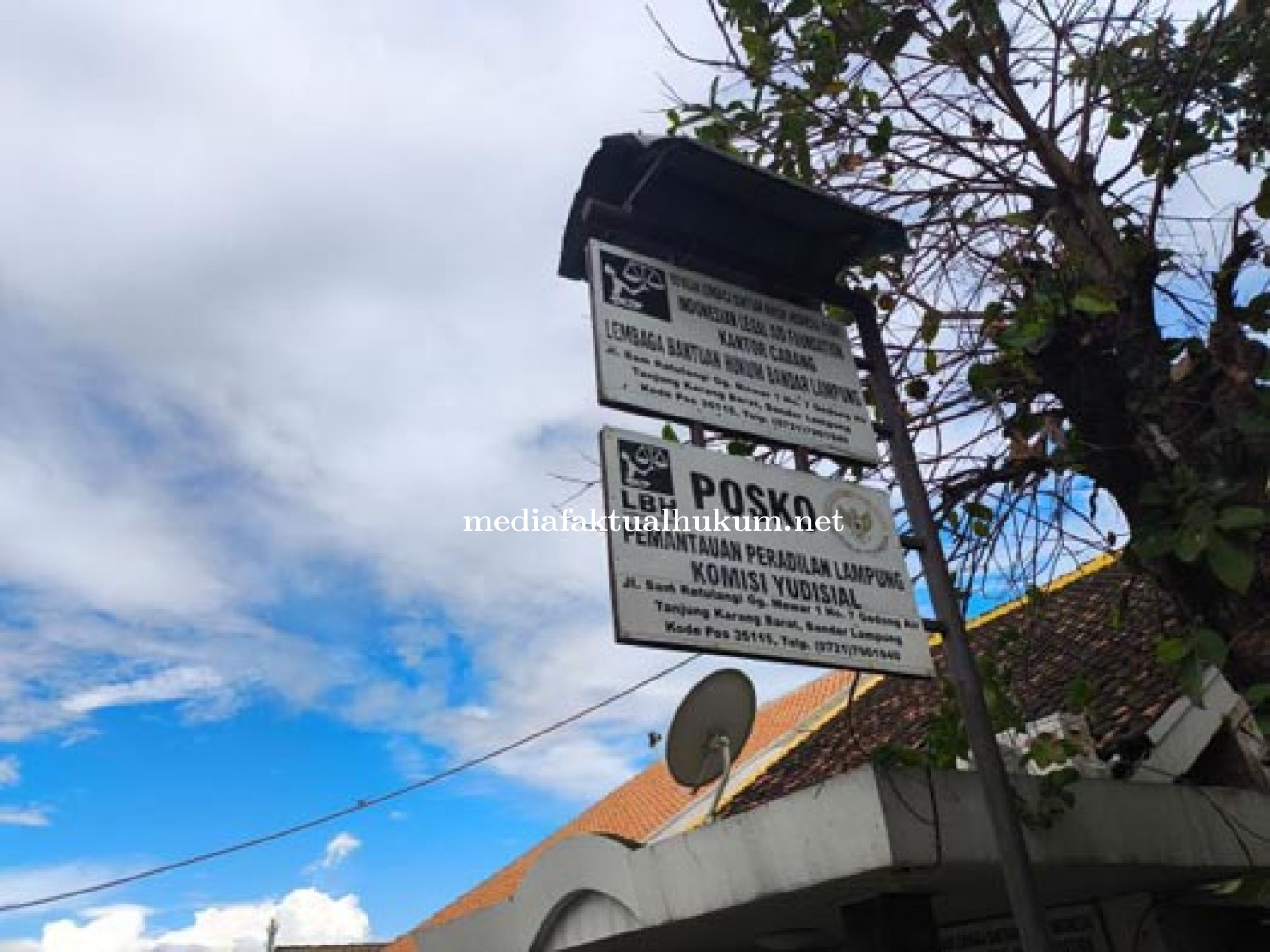 400_Guru_Honorer_R4_Non_ASN_Mengadu_ke_LBH_Sudah_20_Tahun_Mengabdi_Tanpa_Kepastian.jpg