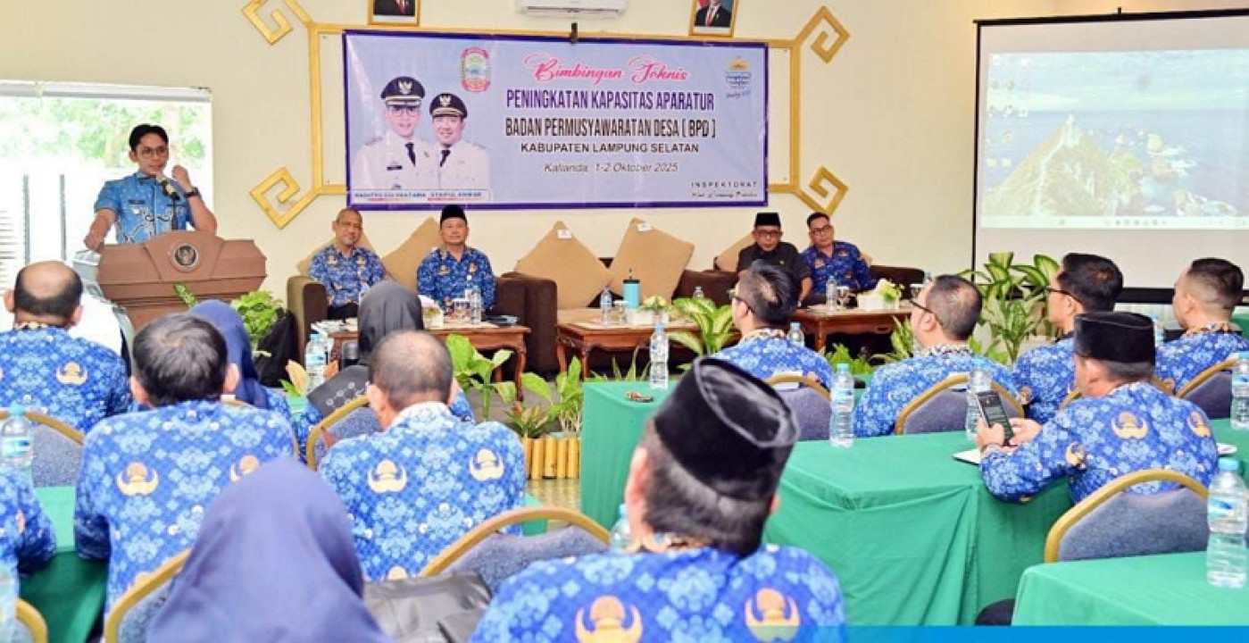 Buka Bimtek Peningkatan Kapasitas Aparatur BPD