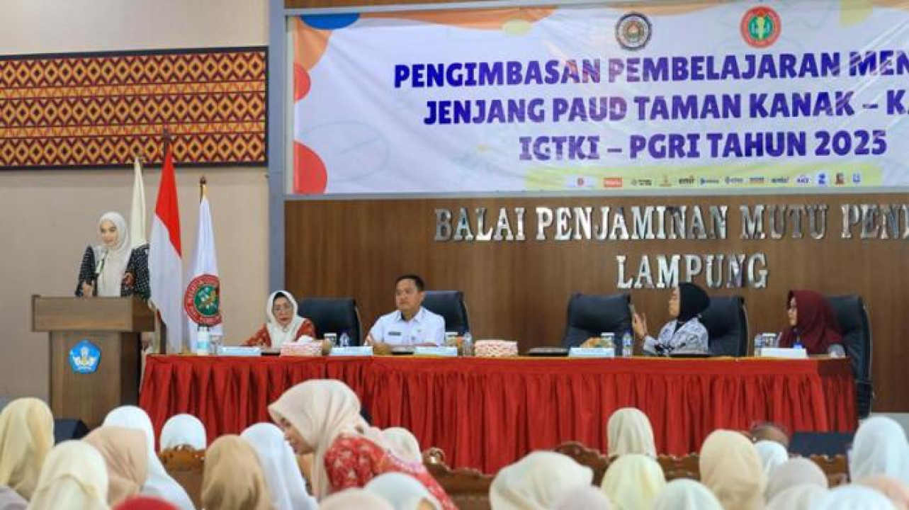 Bunda  PAUD Provinsi Lampung Dorong Penguatan Profesionalisme Guru PAUD Melalui Deep Learning