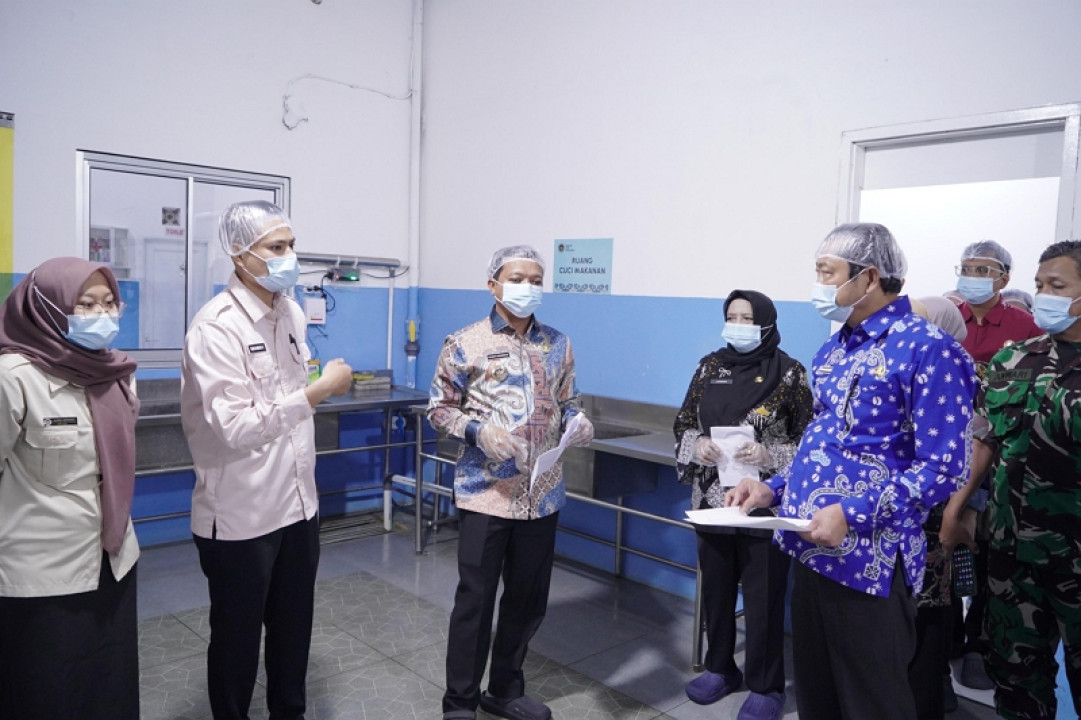 Pemkab Pringsewu Konsisten Terus Kawal Program Makan Bergizi Gratis