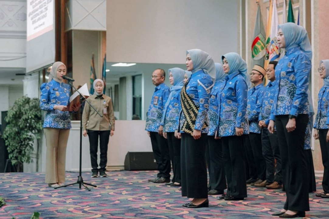 Pemprov Lampung Lantik Tim Literasi Periode 2025–2030