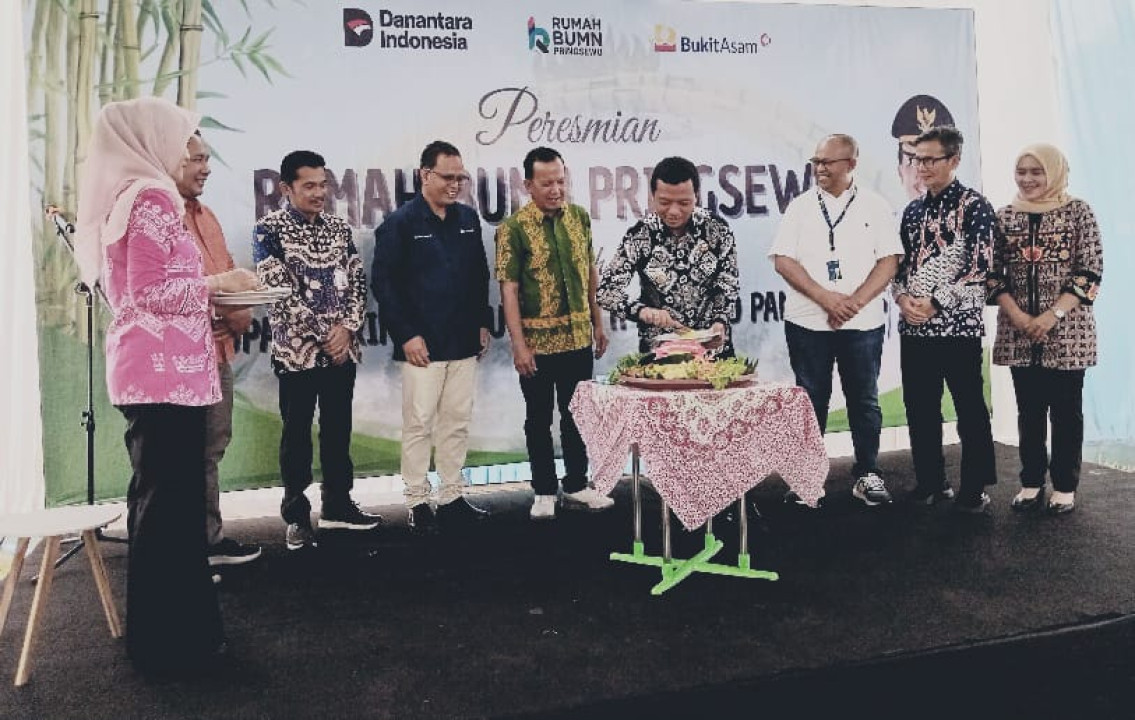 Bupati Pringsewu Resmikan Rumah BUMN