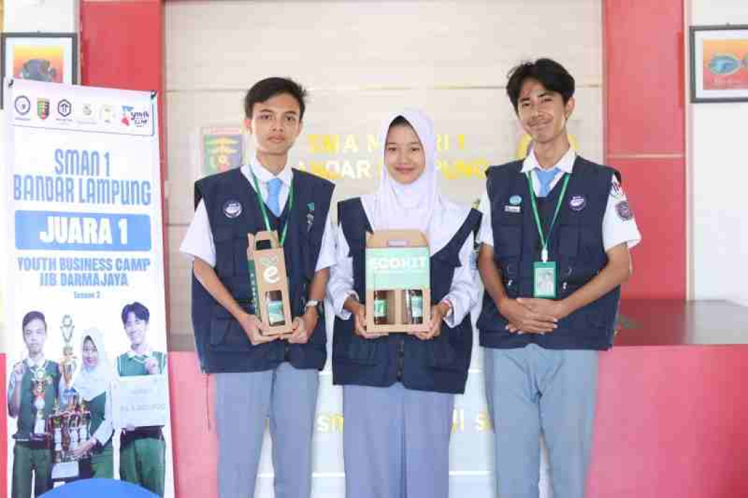 IIB Darmajaya Gandeng SMAN 1 Bandar Lampung Bentuk Inkubator Bisnis Sekolah