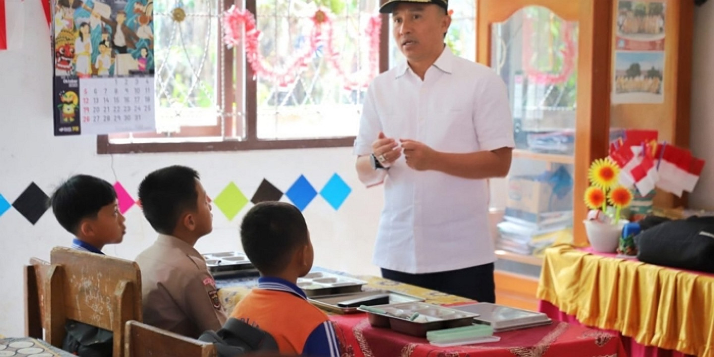 Parosil Mabsus Himbau Siswa Tidak Konsumsi MBG Jika Terindikasi Tidak Layak