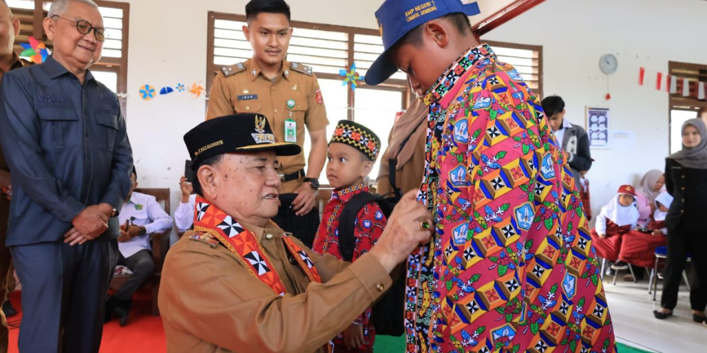 Wabup Mad Hasnurin: Program Seragam Gratis Upaya Konkret Memajukan Dunia Pendidikan