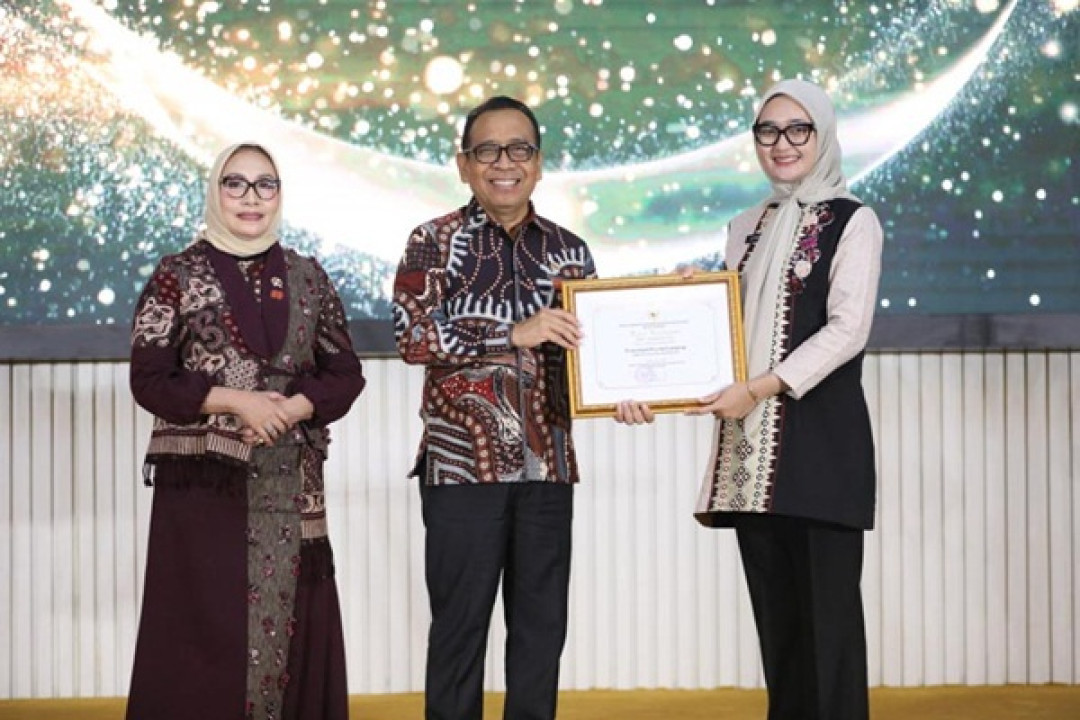Komitmen_Lindungi_Hak_Anak,_Provinsi_Lampung_Pertahankan_Gelar_Provinsi_Layak_Anak.jpg