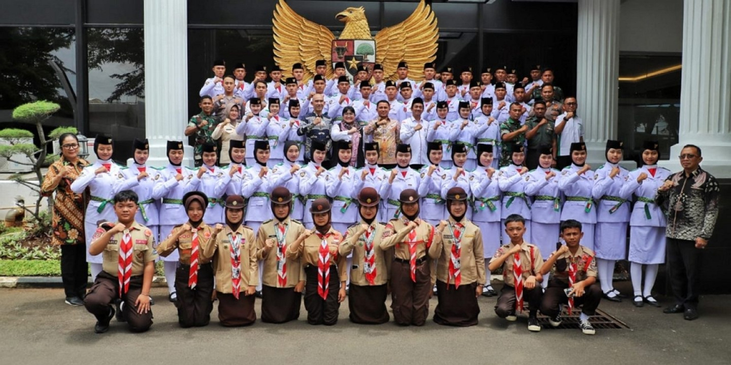Bupati Bawa Paskibraka Lampung Barat ke BPIP