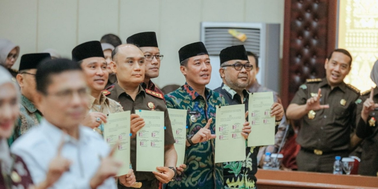 Bupati Lambar Tandatangani Mou Restorative Justice Bersama Pemprov dan Aparat Penegak Hukum