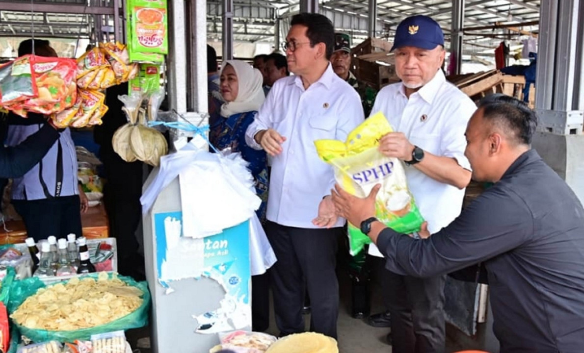 Jelang Akhir Tahun, Menko Pangan dan Mendag Pantau Harga Kebutuhan Pokok  di Lamsel