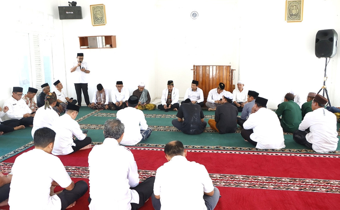 Sekda Lampung Tengah Hadiri Pengajian dan Doa Bersama Sambut Ramadhan 1447 H
