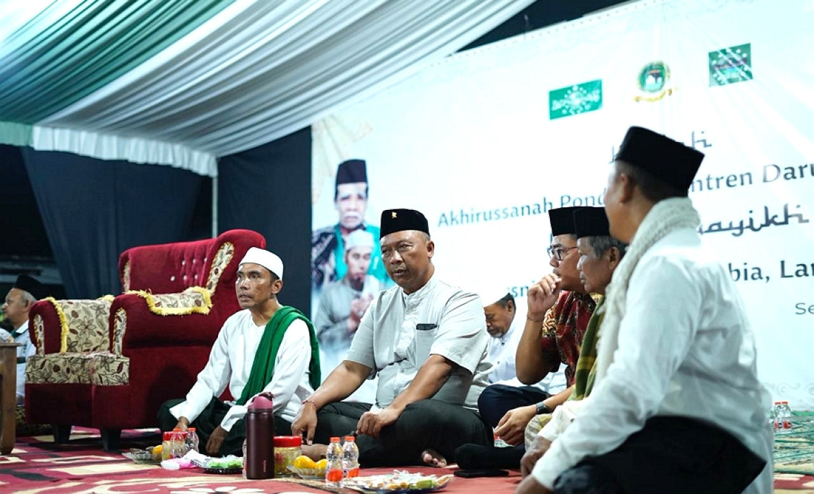 Bupati Lamteng Hadiri Pengajian Akbar Haul Masyayikh Idaroh Ghusniyah Jatman