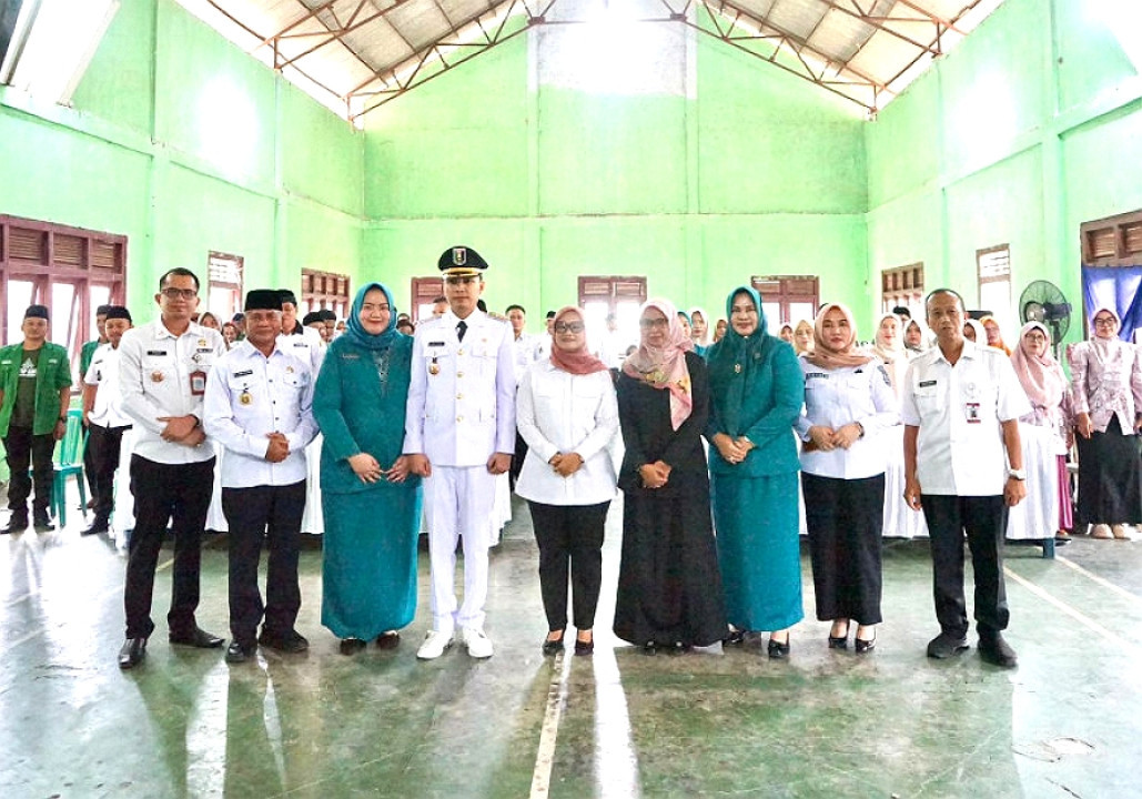 Bupati Pimpin Sertijab Camat dan Ketua TP PKK Kecamatan Batanghari