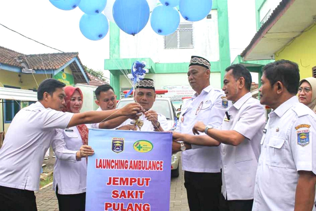 Wali Kota Metro, Resmikan Layanan Ambulance, Jemput Sakit - Pulang Sehat 
