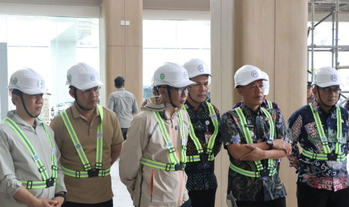 Bupati Dampingi Gubernur Kunjungi Pasar Way Batu dan RSUD KH Muhammad Thohir