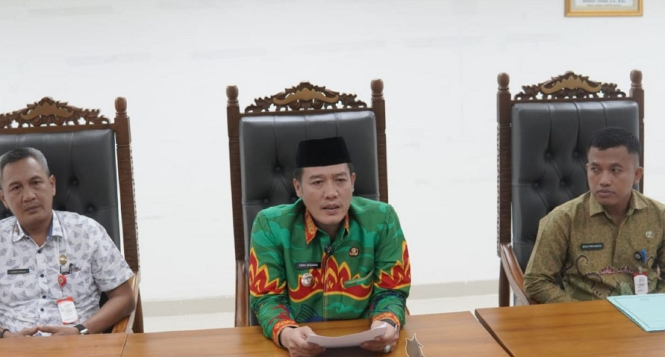 Bupati Pesisir Barat Gelar Konferensi Pers Hasil Seleksi Terbuka JPT Pratama