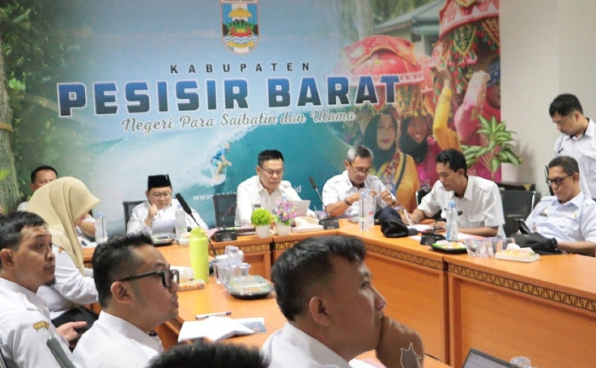 Wakil Bupati Irawan Topani Ikuti Rakor Evaluasi Realisasi APBD Tahun 2025