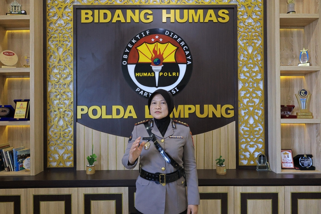 POLDA2.jpg