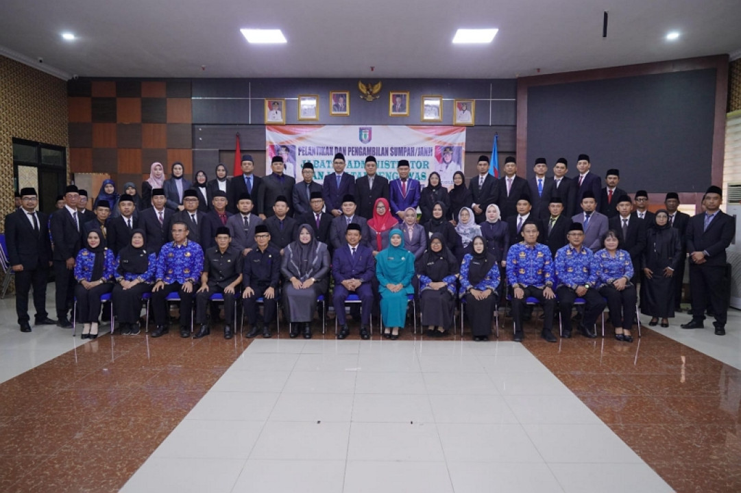 Bupati Riyanto Lantik 47 Pejabat Administrator dan Pejabat Pengawas