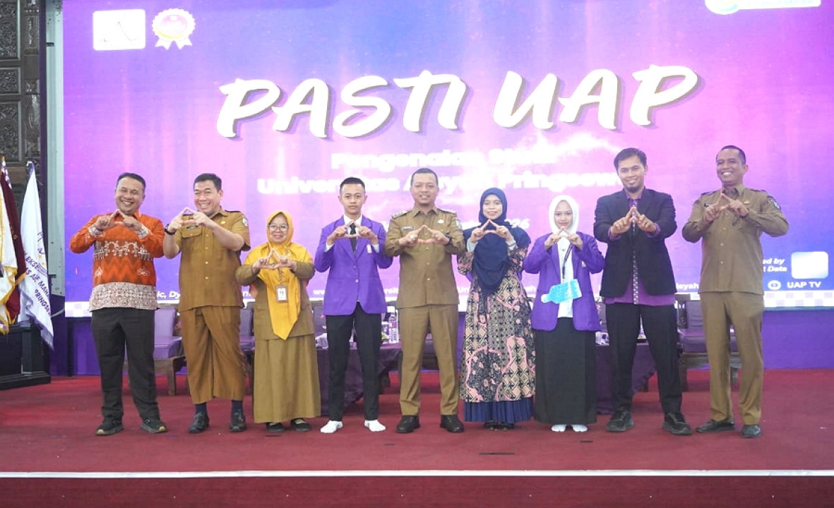 2.038 Mahasiswa Baru Didorong Siapkan Kompetensi Dunia Kerja