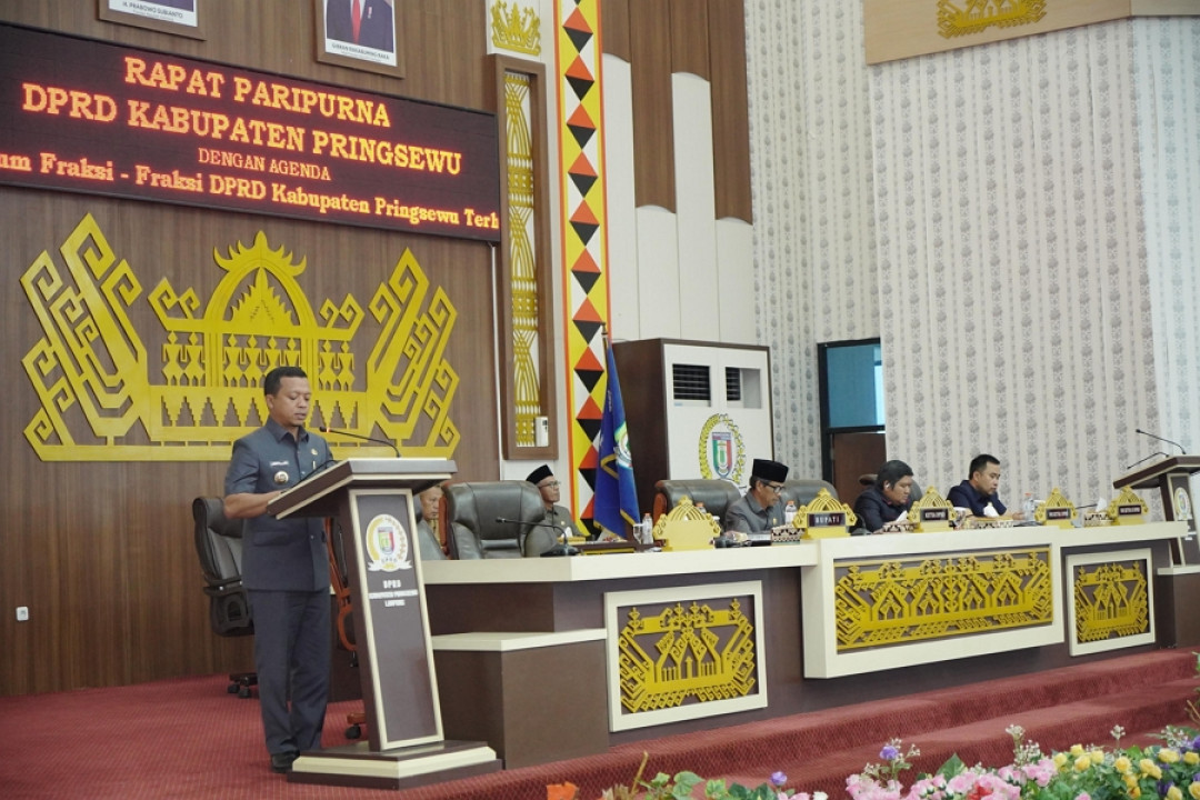 Bupati Pringsewu Jawab Pemandangan Umum Fraksi DPRD Terkait Ranperda APBD 2026