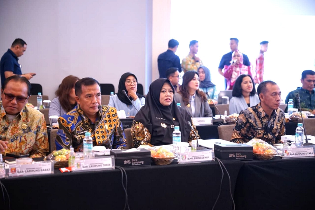 Wakil Bupati Pringsewu Hadiri Rapat Umum Pemegang Saham Bank Lampung