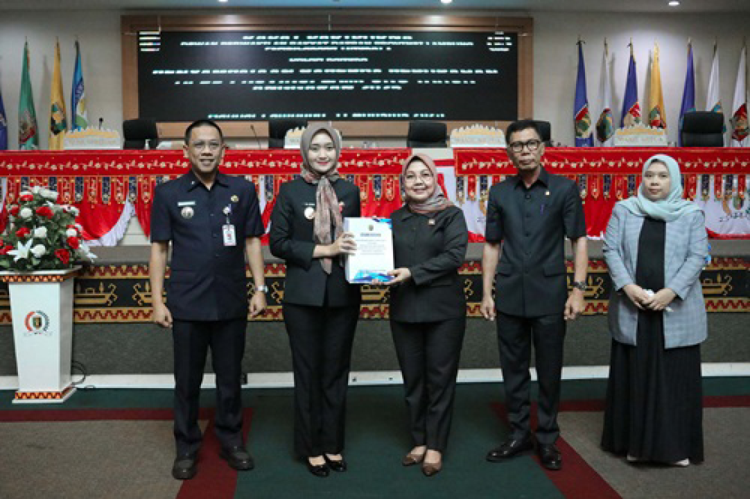 Pemprov Lampung Sampaikan Raperda Perubahan APBD 2025 pada Rapat Paripurna DPRD