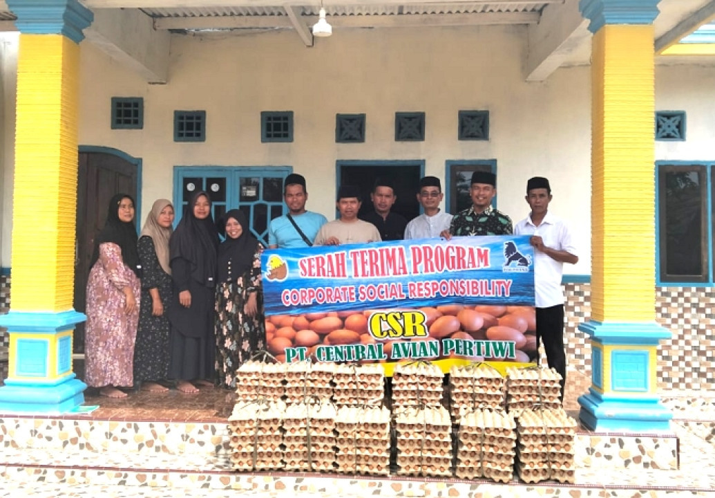 Gandeng PT. Central Avian Pertiwi, RMI PCNU Lamsel Salurkan Lebih dari 425 Ribu Butir Telur