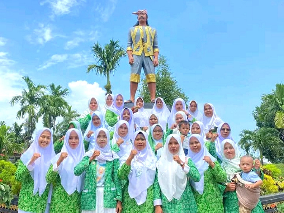 PC Fatayat NU Lamsel Inisiasi Kegiatan Ziarah Makam Wali Lampung