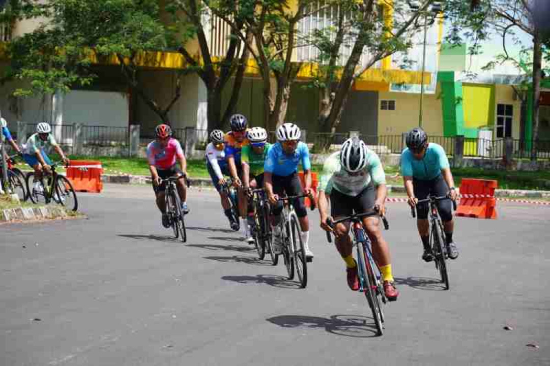 Tim_Balap_Sepeda_Lampung_Tunjukkan_Performa_Gemilang_di_Pornas_Korpri_XVII_Palembang.jpg