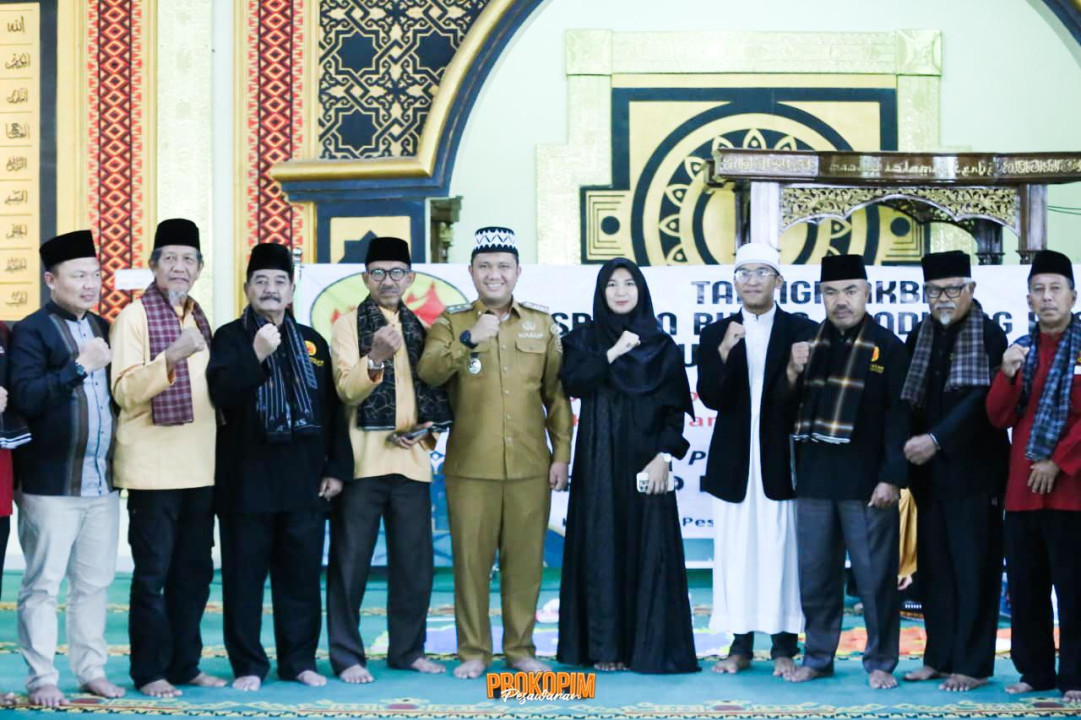 Wakil Bupati Hadiri Tabligh Akbar Keluarga Besar Sumatera Barat dan Bundo Kanduang Pesawaran